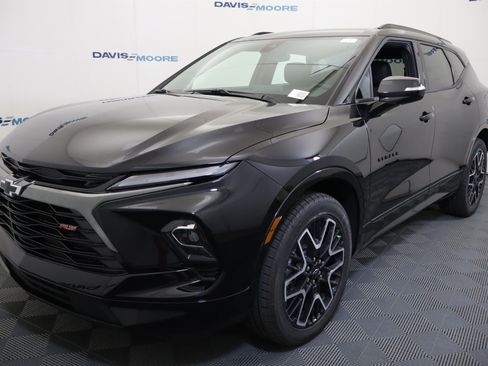 New 2026 Chevrolet Blazer RS w/ Enhanced Convenience Package FWD image 12