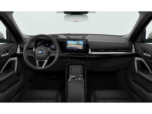 New 2026 BMW X2 xDrive28i w/ Technology Package image 8