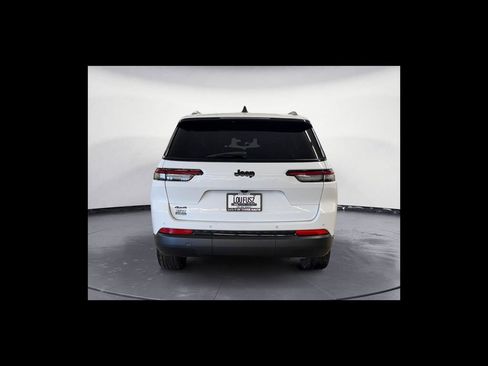 Used 2024 Jeep Grand Cherokee L Laredo AWD/4WD image 5