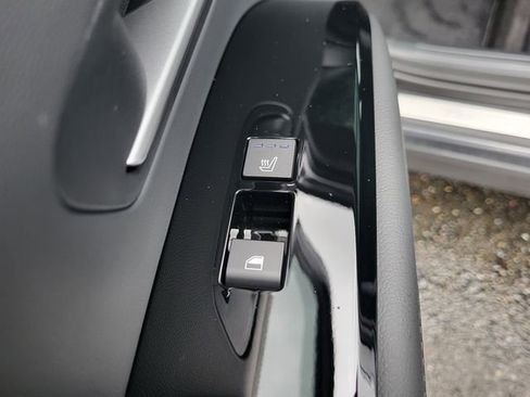 New 2026 Hyundai Tucson Limited w/ Tow & Go Package image 17