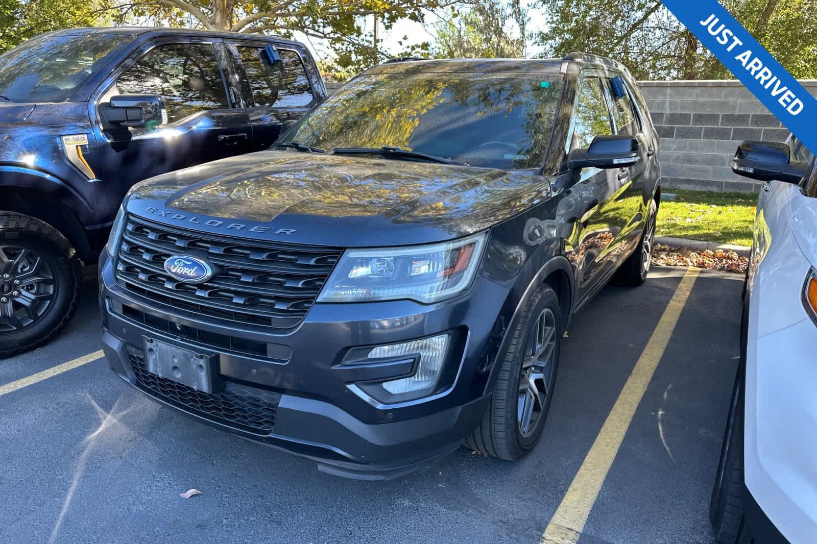 Used 2017 Ford Explorer Sport w/ Equipment Group 401A AWD/4WD image 1