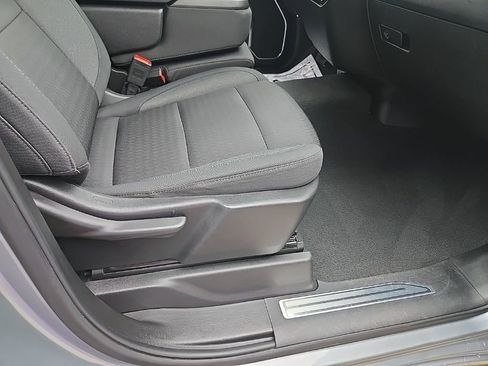 Used 2025 Chevrolet Silverado 1500 LT image 77