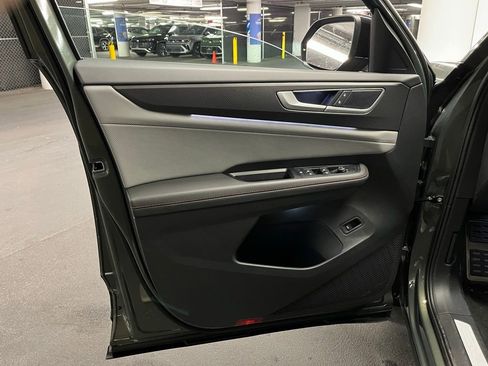 New 2026 Volkswagen Atlas Peak Edition AWD/4WD image 19