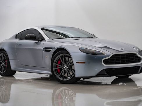 Used 2015 Aston Martin V8 Vantage GT RWD image 1