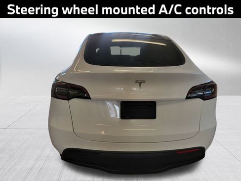 Used 2020 Tesla Model Y Performance image 6