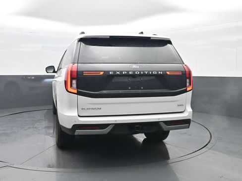 Used 2025 Ford Expedition Max Platinum image 6