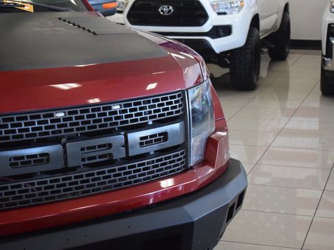 Used 2014 Ford F150 Raptor w/ Equipment Group 801A Luxury AWD/4WD image 5