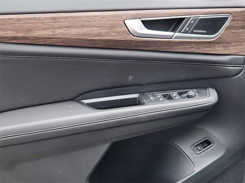 New 2025 Volkswagen Atlas SEL Premium R-Line image 3