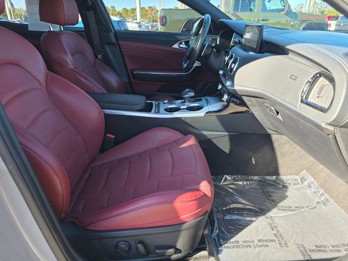 Used 2022 Kia Stinger GT2 w/ Red Interior Color Package image 10