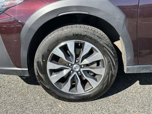 Certified 2023 Subaru Outback Limited image 9