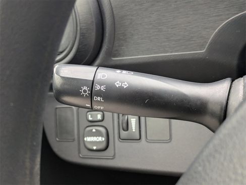 Used 2015 Toyota Prius C Four image 28