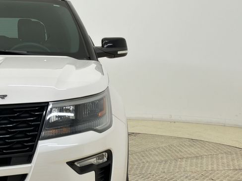 Used 2019 Ford Explorer Sport w/ Equipment Group 401A AWD/4WD image 11