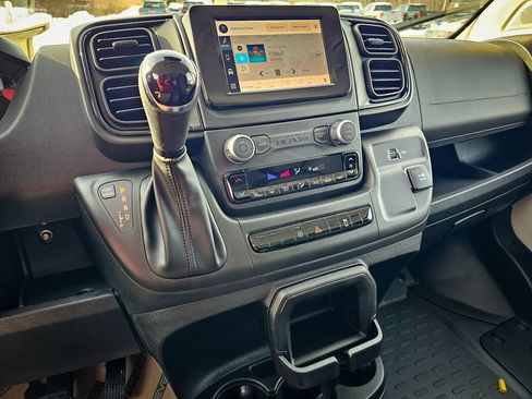 New 2026 RAM ProMaster 2500 w/ Convenience Group image 20