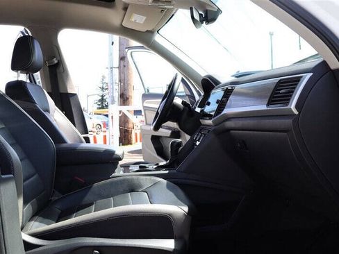 Used 2021 Volkswagen Atlas SEL Premium AWD/4WD image 29