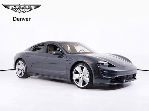Used 2020 Porsche Taycan Turbo image 10