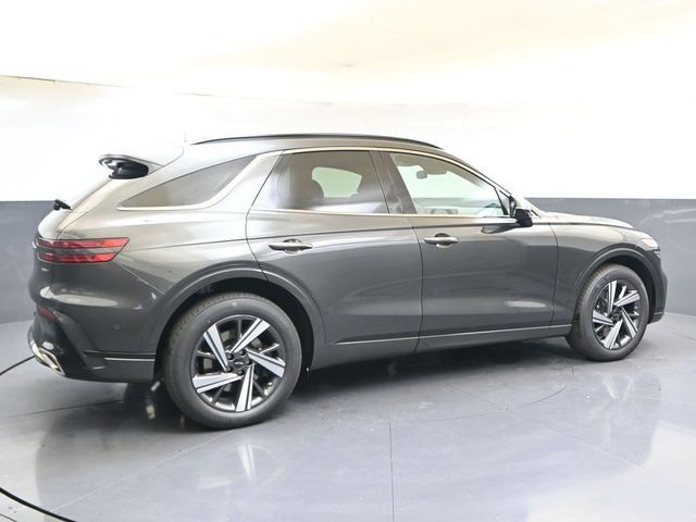 Used 2026 Genesis GV70 3.5T Sport Advanced AWD/4WD image 6