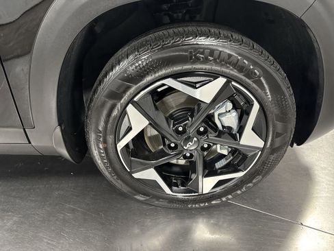 Certified 2025 Kia Seltos S image 14