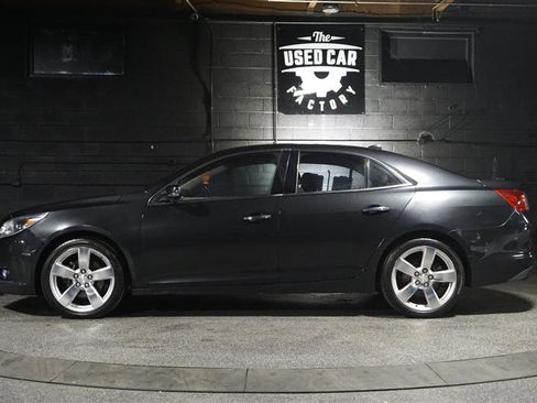 Used 2013 Chevrolet Malibu LTZ image 2