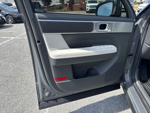 Used 2024 Hyundai Santa Fe SEL image 24