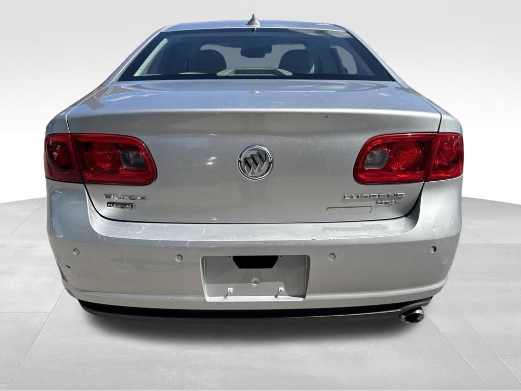 Used 2010 Buick Lucerne CXL FWD image 4