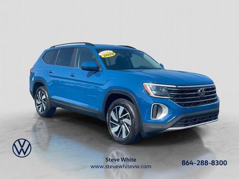 Certified 2026 Volkswagen Atlas SE FWD image 1