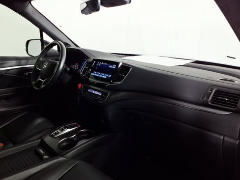 Used 2019 Honda Passport EX-L image 9
