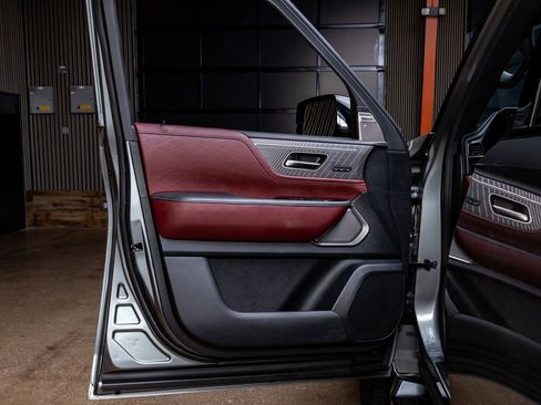 Used 2025 INFINITI QX80 Autograph image 33