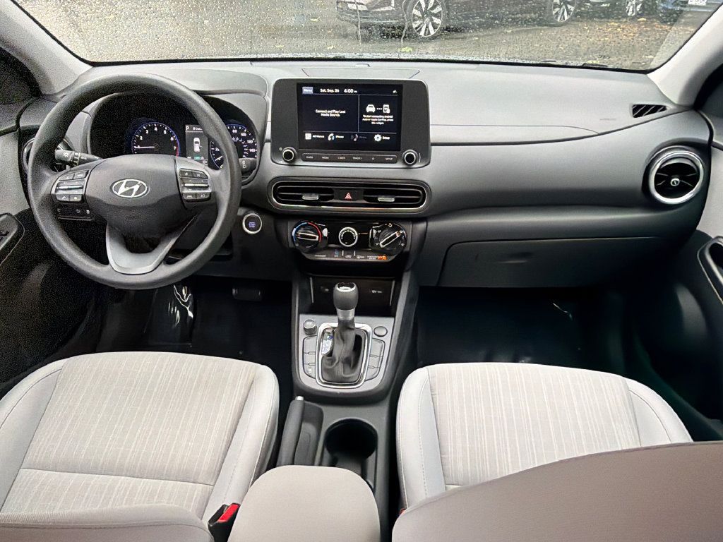 Used 2023 Hyundai Kona SEL w/ Cargo Package FWD image 10