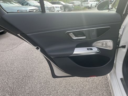 Certified 2025 Mercedes-Benz E 350 Sedan image 40