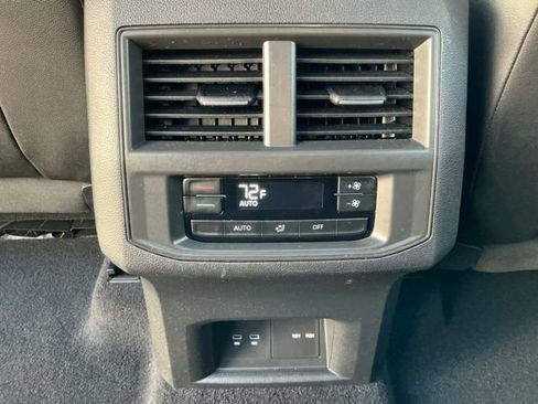 Certified 2023 Volkswagen Atlas SEL image 35