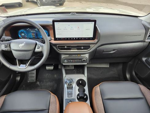 New 2025 Ford Bronco Sport Outer Banks w/ Outer Banks Tech Package+ image 14