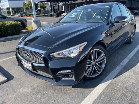 Used 2017 INFINITI Q50 Sport RWD image 5