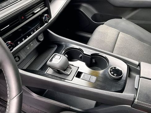 Certified 2026 Nissan Rogue SV AWD/4WD image 20