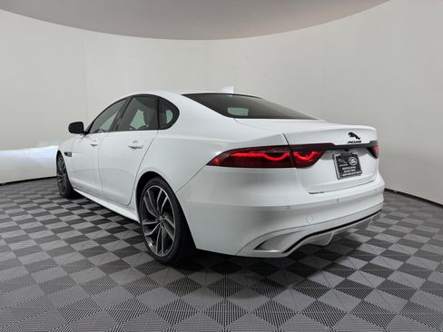 Used 2024 Jaguar XF R-Dynamic SE AWD/4WD image 3