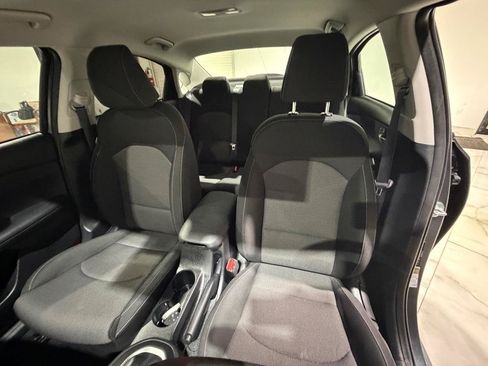 Used 2024 Kia Forte LXS FWD image 18