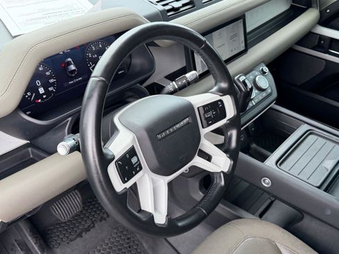 Used 2021 Land Rover Defender 110 S AWD/4WD image 39