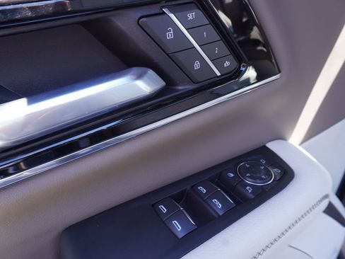 New 2026 GMC Yukon XL Denali w/ Sun & Power Step Package image 17