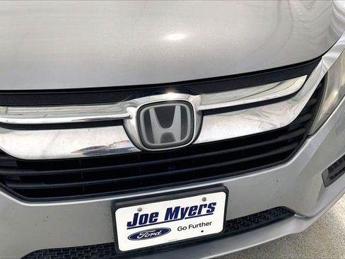 Used 2018 Honda Odyssey EX-L image 7