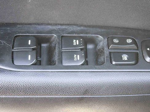 Used 2014 Kia Soul + image 20