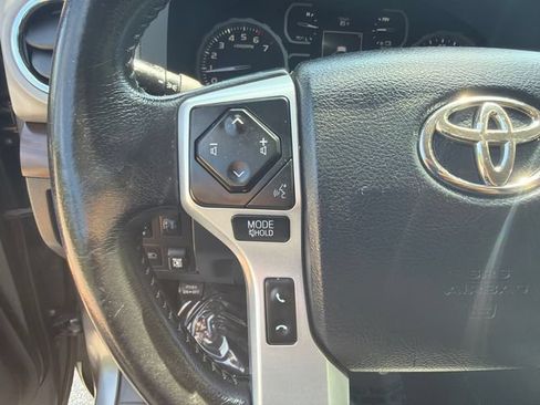 Used 2020 Toyota Tundra Limited w/ Limited Premium Package AWD/4WD image 29