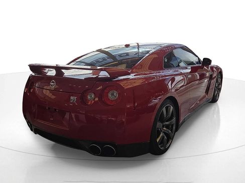 Used 2009 Nissan GT-R Premium AWD/4WD image 5