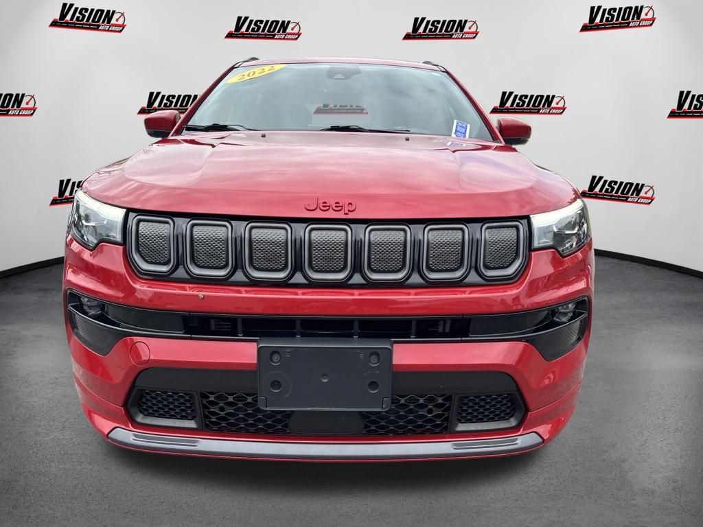 Used 2022 Jeep Compass Limited w/ (RED) Package AWD/4WD image 2