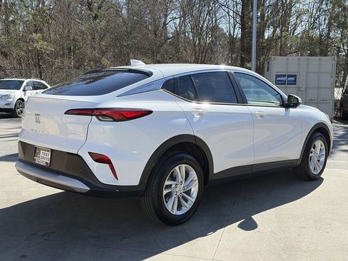 Used 2025 Buick Envista Preferred image 5