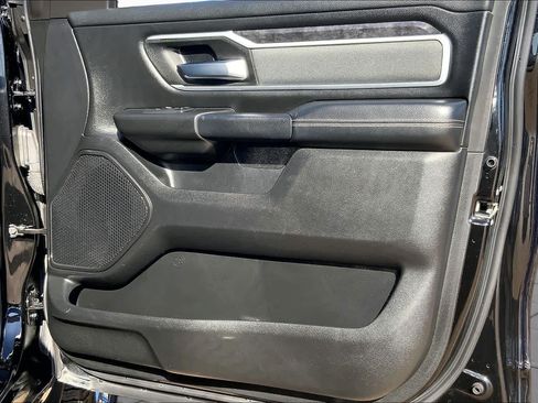 Used 2022 RAM 1500 Big Horn AWD/4WD image 23