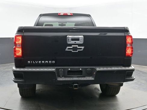 Used 2017 Chevrolet Silverado 1500 Custom w/ Custom Convenience Package AWD/4WD image 13