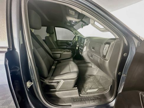 Used 2020 Chevrolet Silverado 1500 Custom w/ Custom Value Package RWD image 28