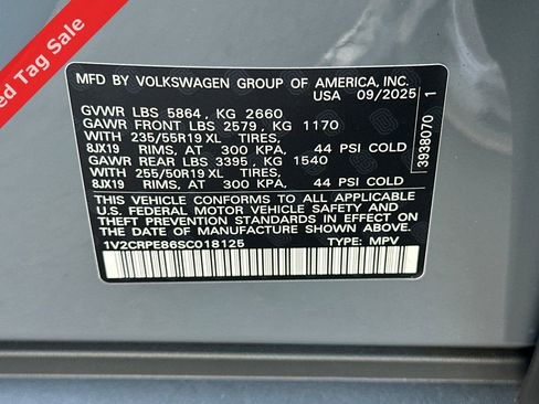 New 2025 Volkswagen ID.4 Pro image 25