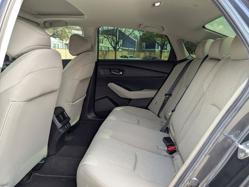 Used 2025 Honda Accord SE image 15