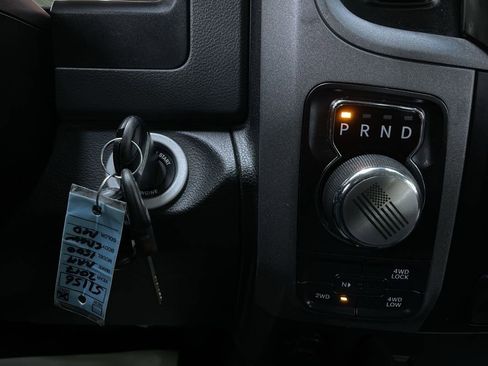 Used 2017 RAM 1500 Express image 22