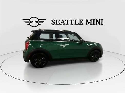 Certified 2023 MINI Cooper 2-Door Hardtop FWD image 12
